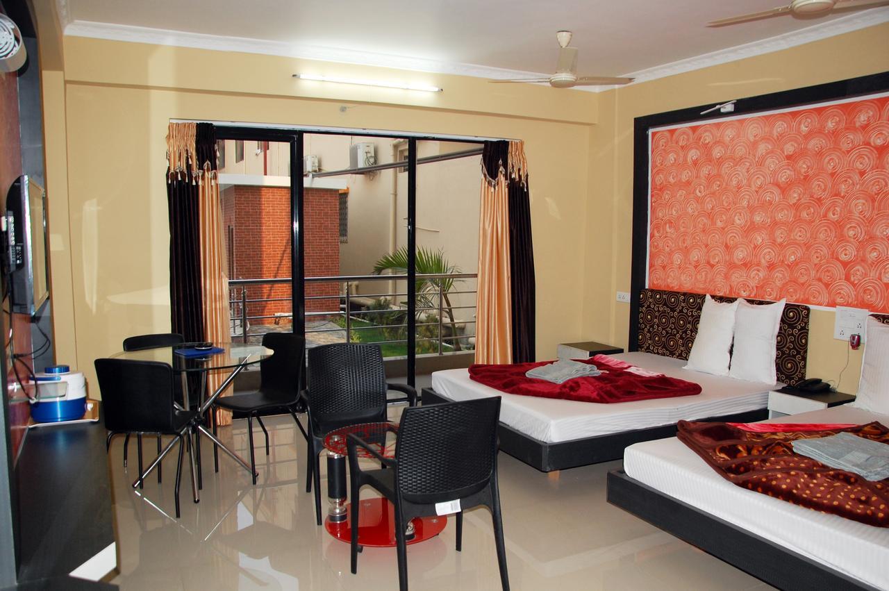 Hotel Swagatam International Tarapith Esterno foto