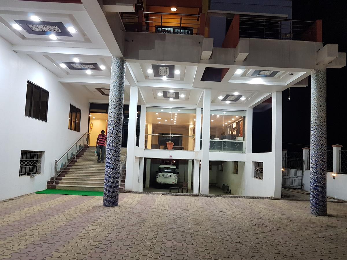 Hotel Swagatam International Tarapith Esterno foto