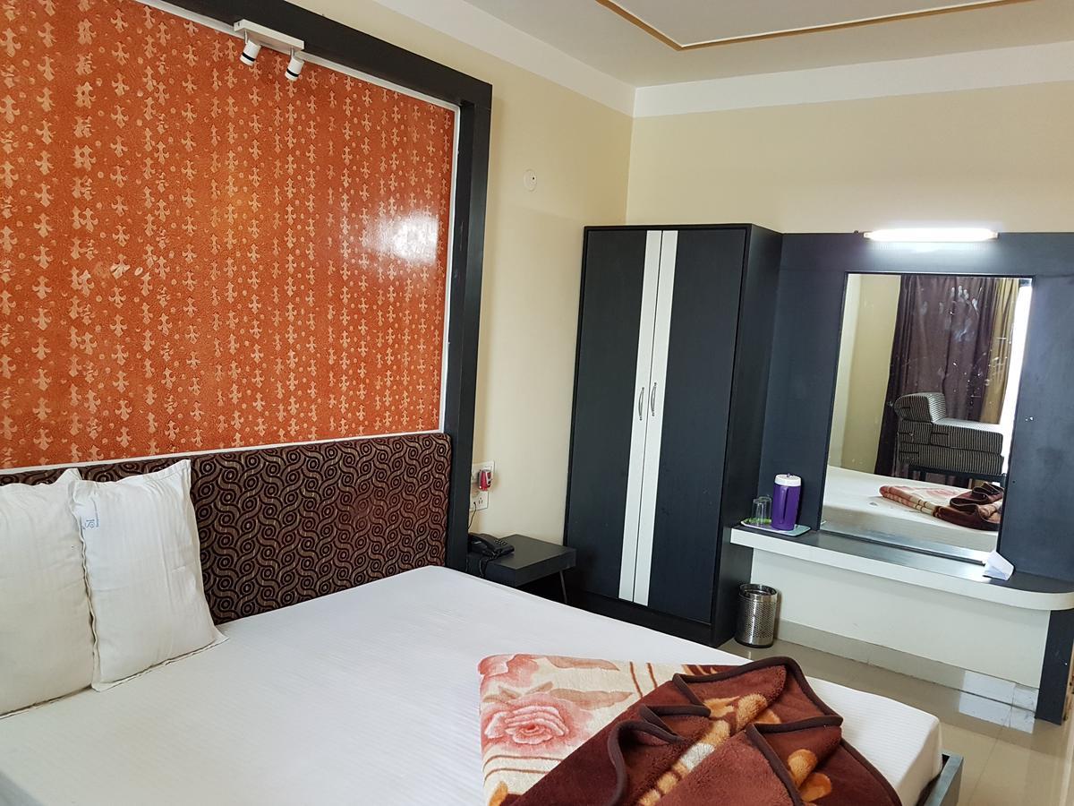 Hotel Swagatam International Tarapith Esterno foto