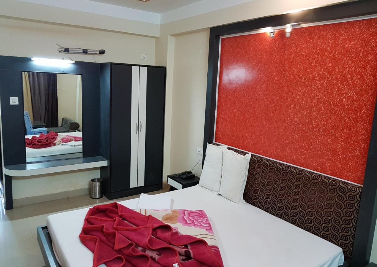 Hotel Swagatam International Tarapith Esterno foto